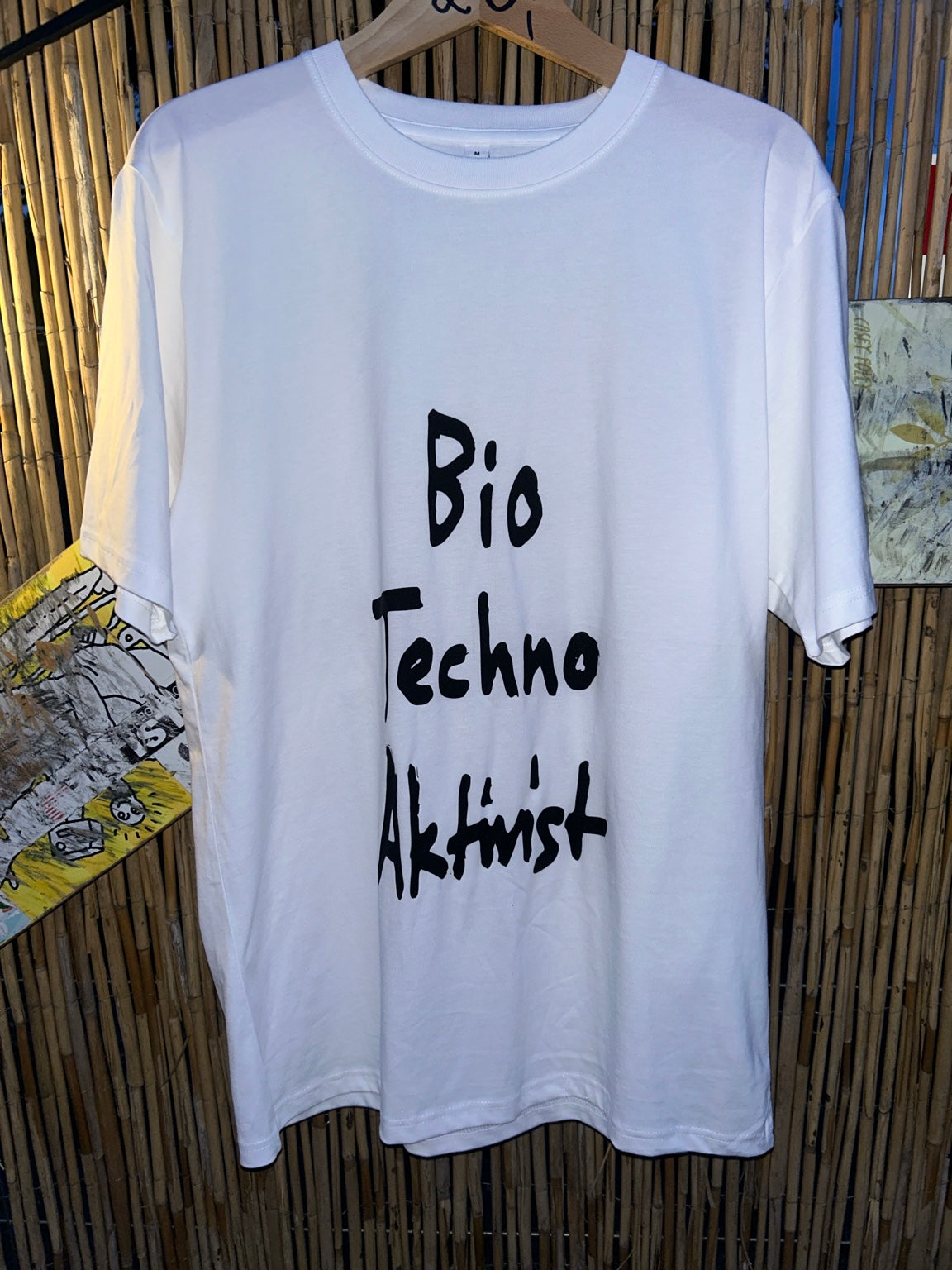 HESSEDOGG Bio Techno Aktivist Shirt weiß